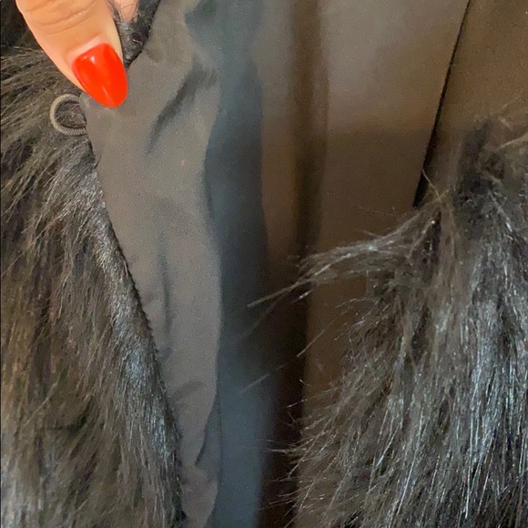 Faux fur coat - Picture 3 of 6
